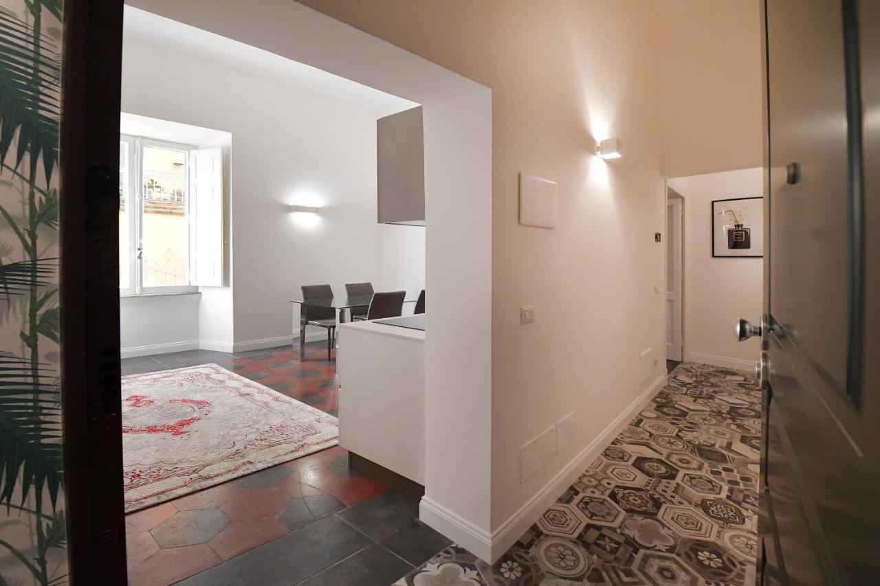 U@Vatican - Suites Centrali E Vicine Alla Metro Rome Bagian luar foto